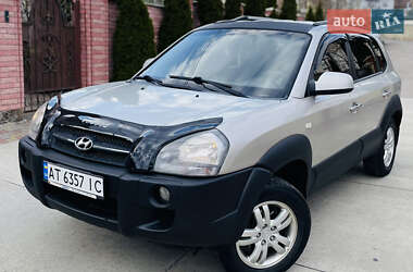 Позашляховик / Кросовер Hyundai Tucson 2006 в 