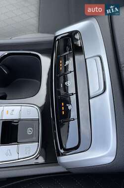 Позашляховик / Кросовер Hyundai Tucson 2023 в 
