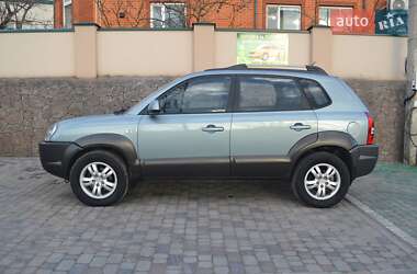 Внедорожник / Кроссовер Hyundai Tucson 2006 в 