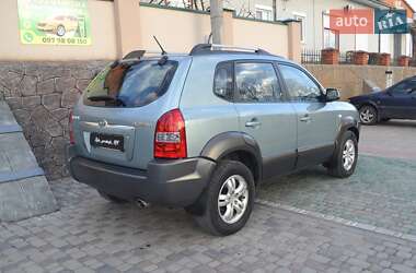 Внедорожник / Кроссовер Hyundai Tucson 2006 в 