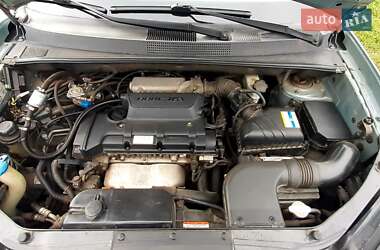 Внедорожник / Кроссовер Hyundai Tucson 2008 в 