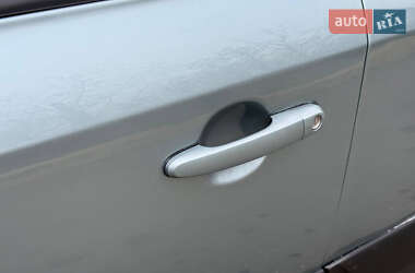 Внедорожник / Кроссовер Hyundai Tucson 2006 в 