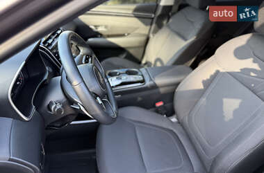 Позашляховик / Кросовер Hyundai Tucson 2022 в 
