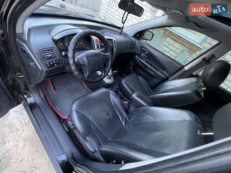 Позашляховик / Кросовер Hyundai Tucson 2009 в Харкові