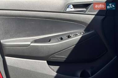 Внедорожник / Кроссовер Hyundai Tucson 2019 в 