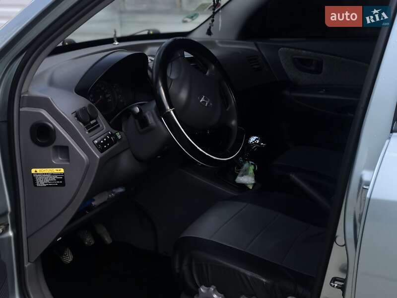 Внедорожник / Кроссовер Hyundai Tucson 2005 в Бориславе
