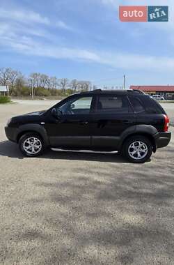 Внедорожник / Кроссовер Hyundai Tucson 2008 в 