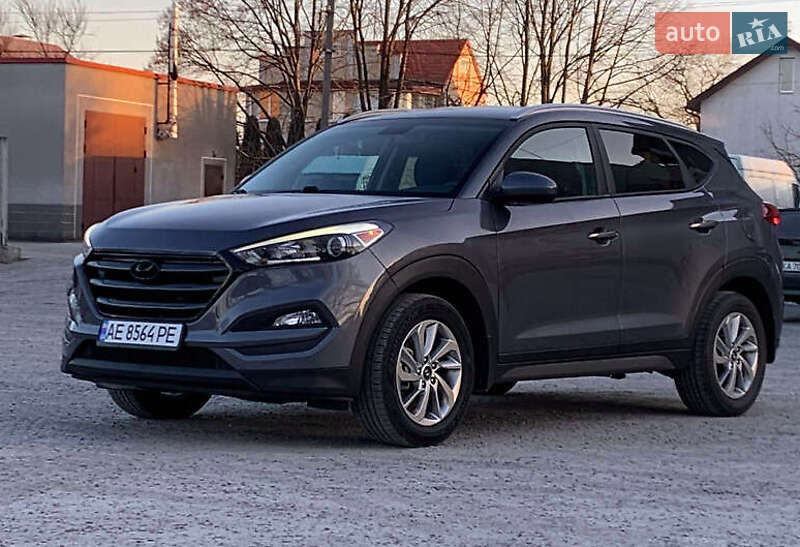 Позашляховик / Кросовер Hyundai Tucson 2016 в Дніпрі