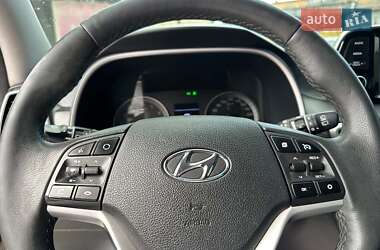 Внедорожник / Кроссовер Hyundai Tucson 2019 в 