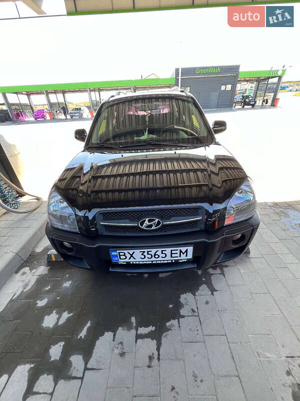 Позашляховик / Кросовер Hyundai Tucson 2008 в 