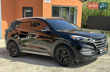 Внедорожник / Кроссовер Hyundai Tucson 2017 в 