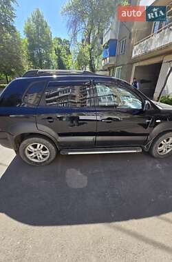 Позашляховик / Кросовер Hyundai Tucson 2007 в 