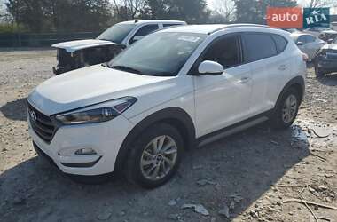 Внедорожник / Кроссовер Hyundai Tucson 2017 в 