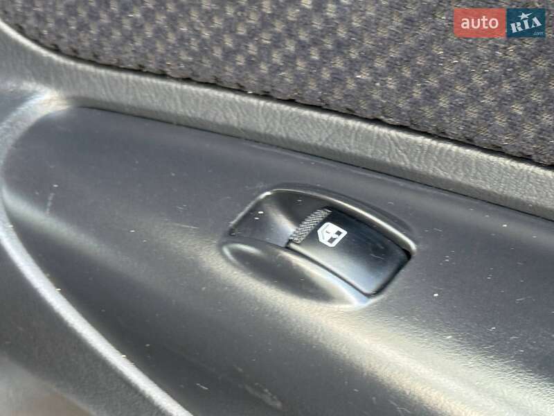 Позашляховик / Кросовер Hyundai Tucson 2009 в Охтирці