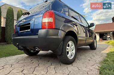 Позашляховик / Кросовер Hyundai Tucson 2008 в 