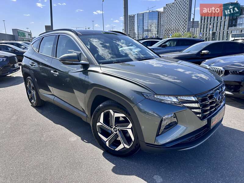 Внедорожник / Кроссовер Hyundai Tucson 2021 в 