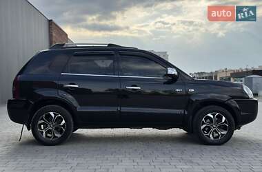 Внедорожник / Кроссовер Hyundai Tucson 2007 в 