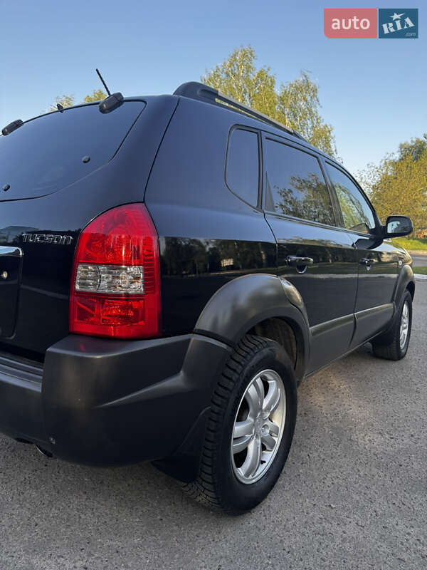 Внедорожник / Кроссовер Hyundai Tucson 2007 в Лубнах