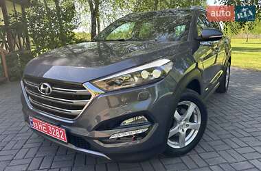 Позашляховик / Кросовер Hyundai Tucson 2015 в Луцьку