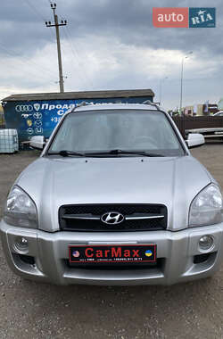 Внедорожник / Кроссовер Hyundai Tucson 2006 в 