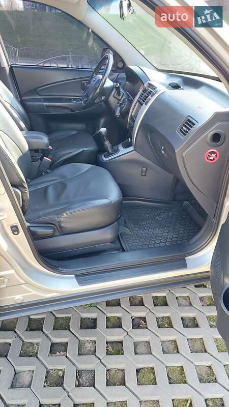 Внедорожник / Кроссовер Hyundai Tucson 2007 в Харькове фото 12 Внедорожник / Кроссовер Hyundai Tucson 2007 в Харькове