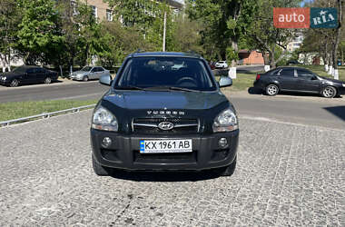 Внедорожник / Кроссовер Hyundai Tucson 2008 в 