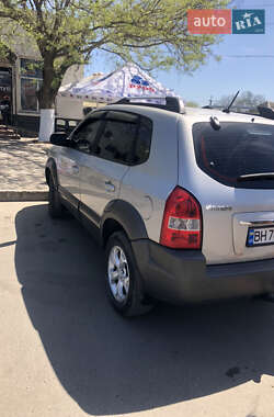 Внедорожник / Кроссовер Hyundai Tucson 2008 в 