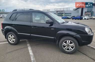 Внедорожник / Кроссовер Hyundai Tucson 2008 в 