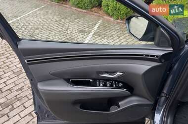 Внедорожник / Кроссовер Hyundai Tucson 2021 в 
