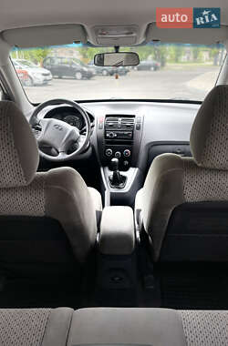 Позашляховик / Кросовер Hyundai Tucson 2005 в 