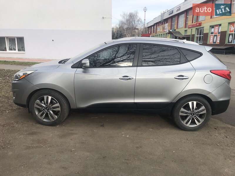 Позашляховик / Кросовер Hyundai Tucson 2014 в Ладижині