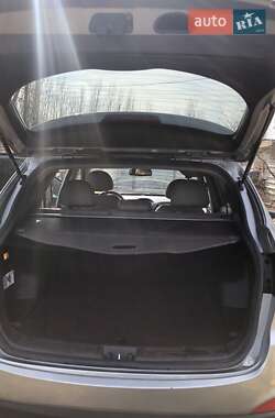 Внедорожник / Кроссовер Hyundai Tucson 2014 в 