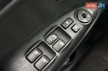 Внедорожник / Кроссовер Hyundai Tucson 2006 в 