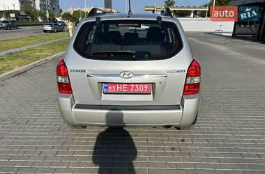 Позашляховик / Кросовер Hyundai Tucson 2007 в 
