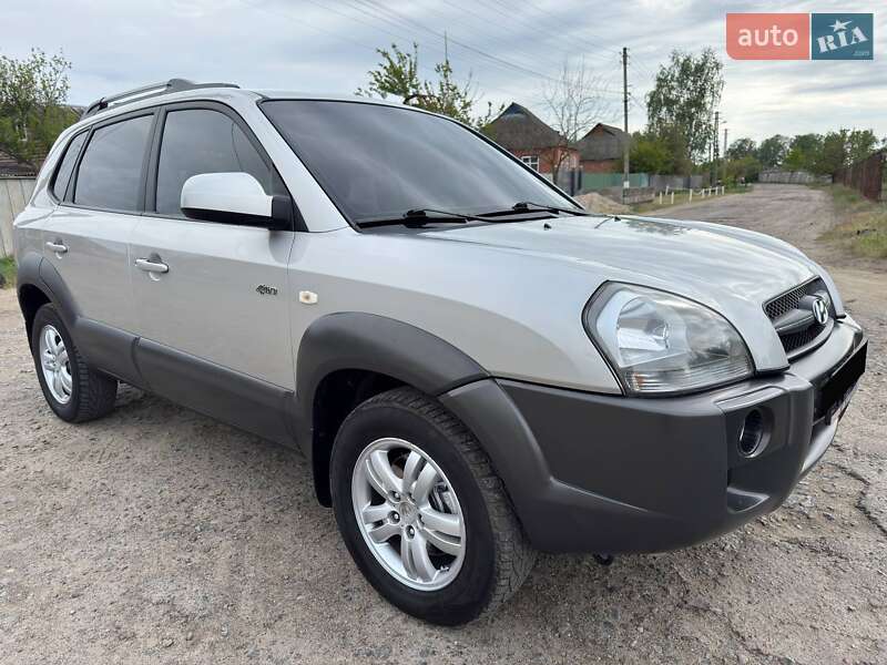 Позашляховик / Кросовер Hyundai Tucson 2009 в Охтирці