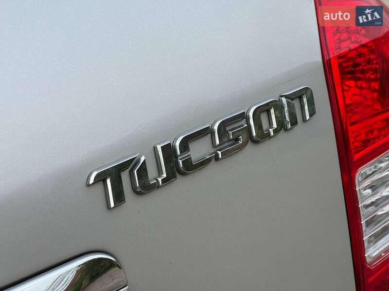 Позашляховик / Кросовер Hyundai Tucson 2009 в Охтирці
