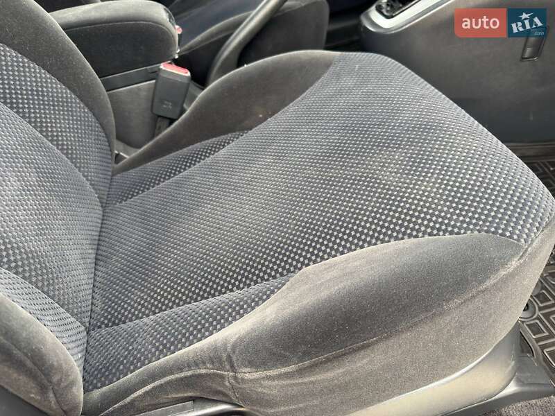 Позашляховик / Кросовер Hyundai Tucson 2009 в Охтирці
