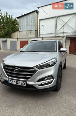 Позашляховик / Кросовер Hyundai Tucson 2017 в Харкові