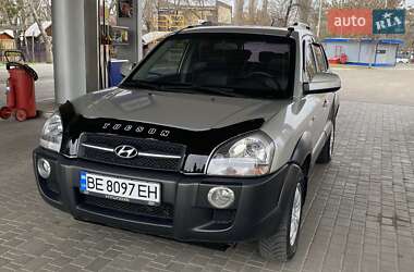 Внедорожник / Кроссовер Hyundai Tucson 2007 в 