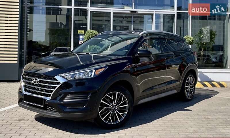 Позашляховик / Кросовер Hyundai Tucson 2021 в 