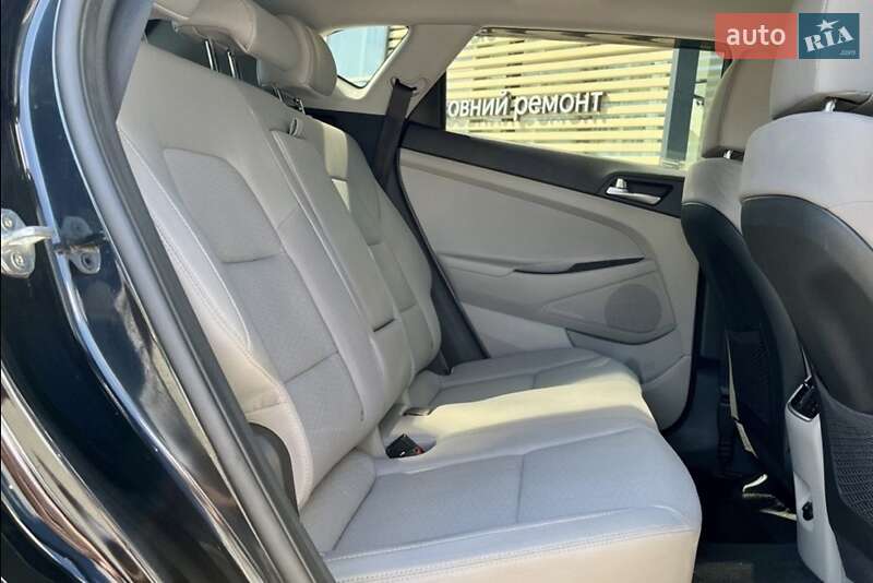 Внедорожник / Кроссовер Hyundai Tucson 2021 в Чернигове