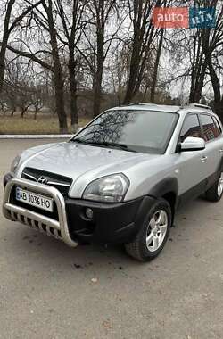 Внедорожник / Кроссовер Hyundai Tucson 2010 в Хмельнике