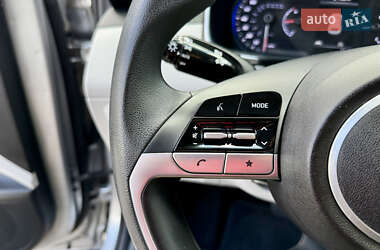Позашляховик / Кросовер Hyundai Tucson 2022 в 
