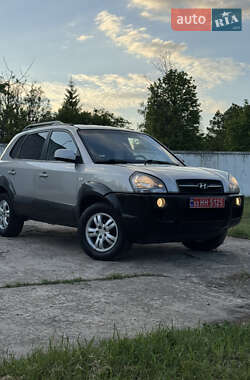 Внедорожник / Кроссовер Hyundai Tucson 2008 в Змиеве