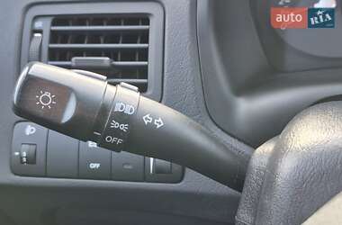 Внедорожник / Кроссовер Hyundai Tucson 2006 в 