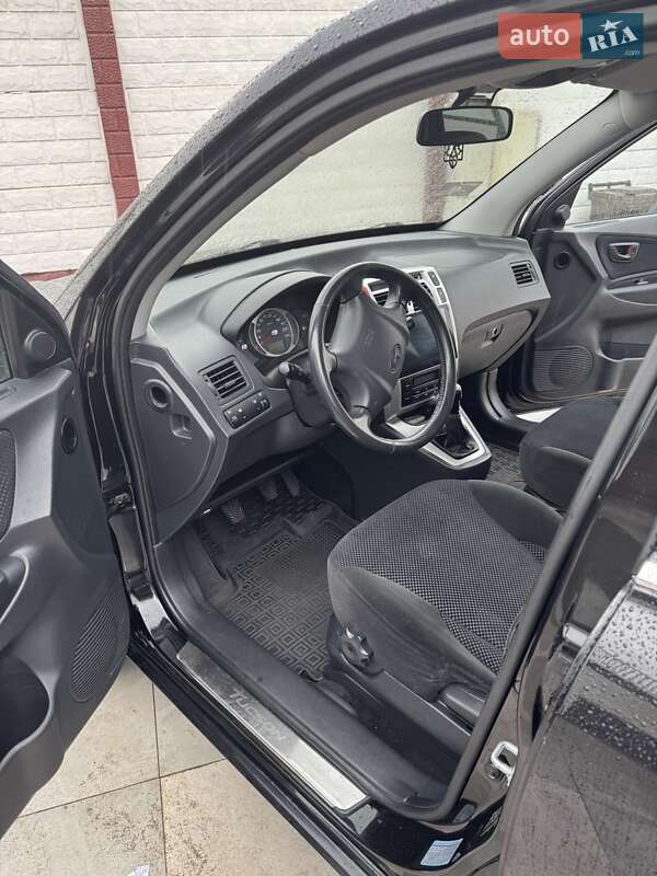 Внедорожник / Кроссовер Hyundai Tucson 2009 в Харькове