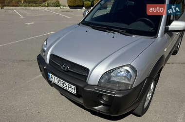 Внедорожник / Кроссовер Hyundai Tucson 2005 в 