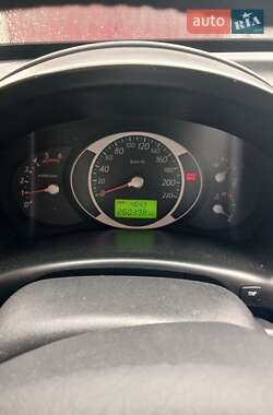 Внедорожник / Кроссовер Hyundai Tucson 2006 в 