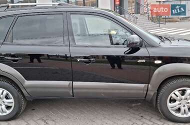 Внедорожник / Кроссовер Hyundai Tucson 2008 в 
