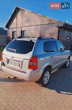 Внедорожник / Кроссовер Hyundai Tucson 2008 в 